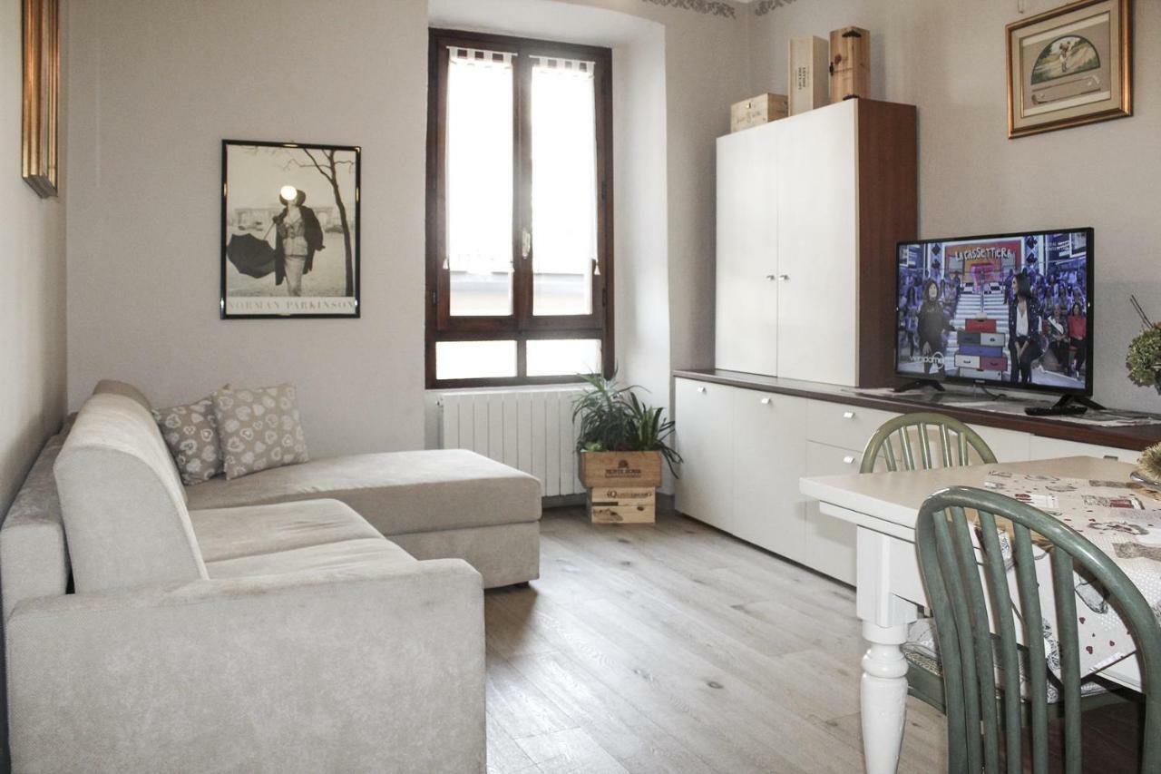 Case Vacanze Ai Burattini Adrara San Rocco Exterior foto